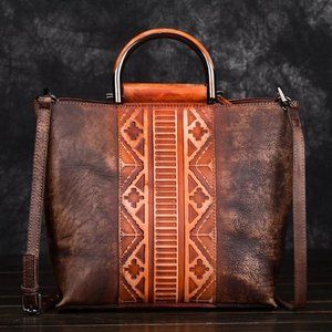 Torious Boutik - Poshmark